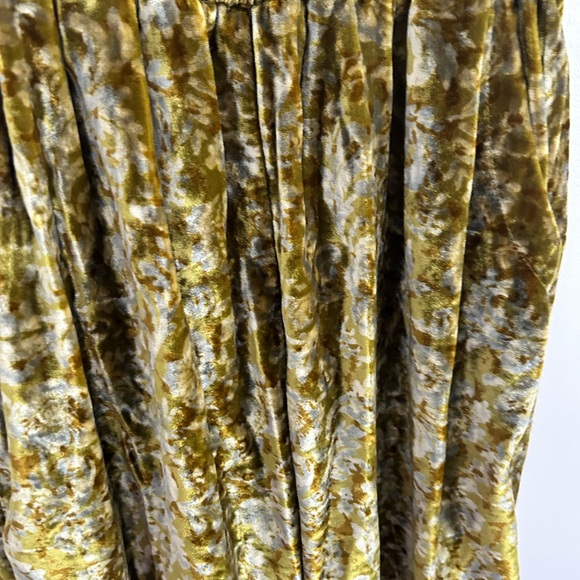 Olive green crushed velvet harem pants - Picture 3 of 4